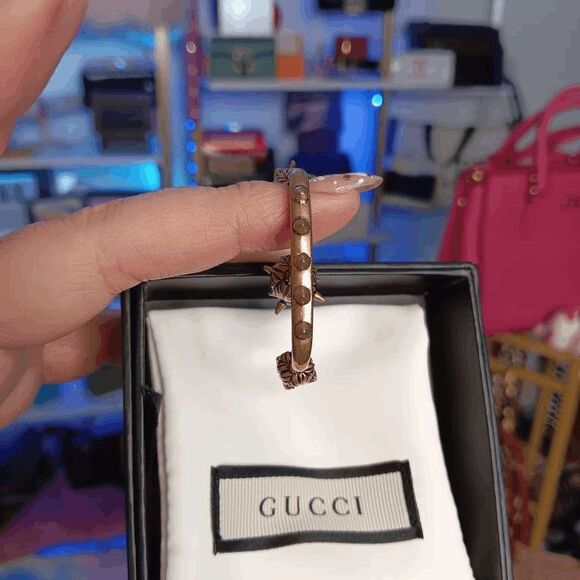 Gucci Spiked 3 Black Pearl Double Finger Ring - Picture 2 of 3